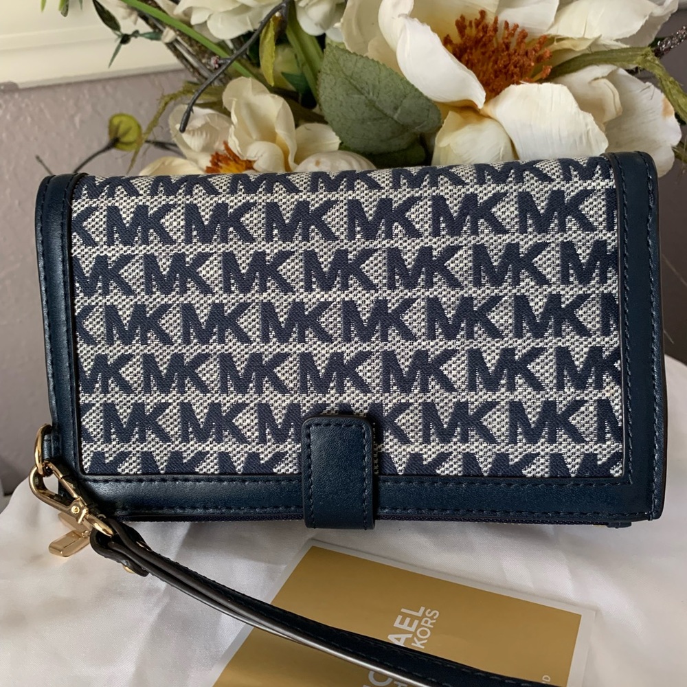 Michael Kors Jet Set Double Zip wallet Navy Multi Adele - Picture 2 of 8